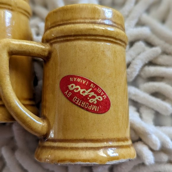 VTG Lipco Wisconin Salt & Pepper Shakers - Picture 15 of 15